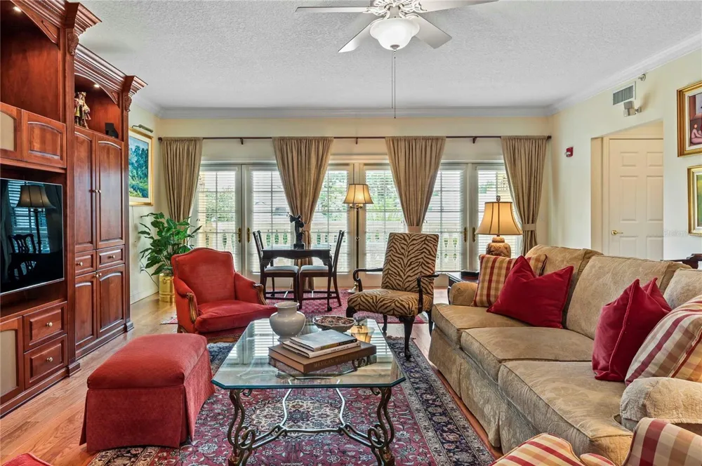 200 S INTERLACHEN AVENUE #350 Winter Park, FL 32789