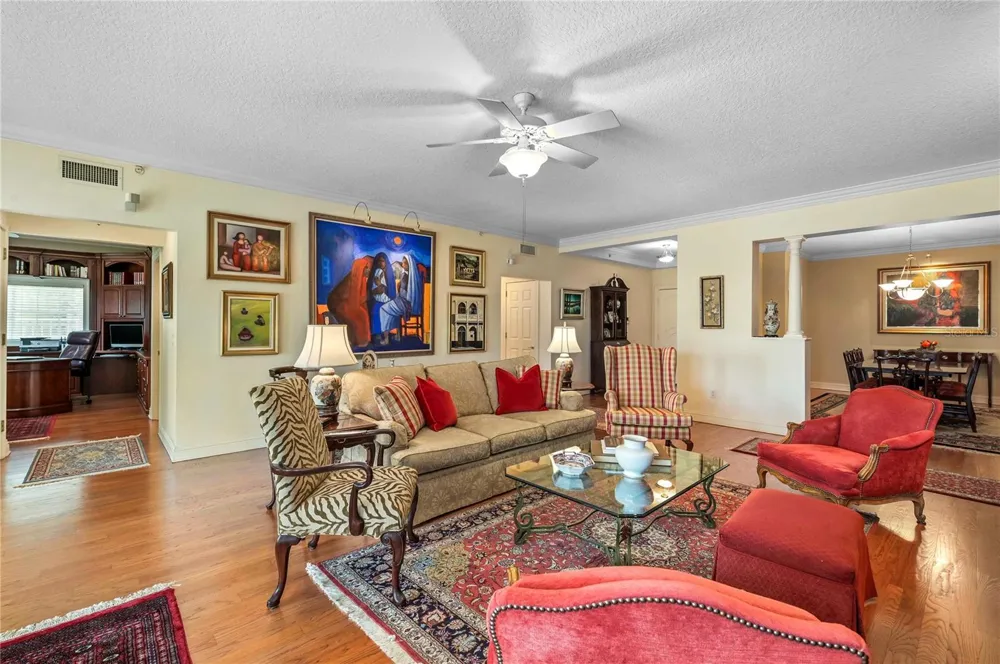 200 S INTERLACHEN AVENUE #350 Winter Park, FL 32789