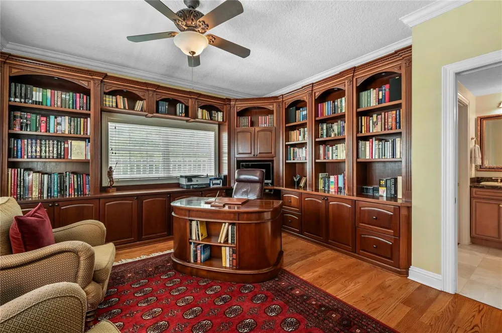 200 S INTERLACHEN AVENUE #350 Winter Park, FL 32789