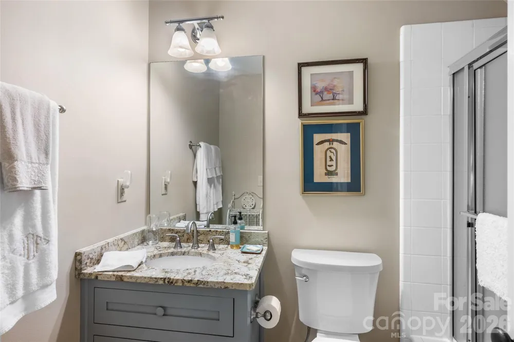575 Seminole Way Lake Toxaway, NC 28747