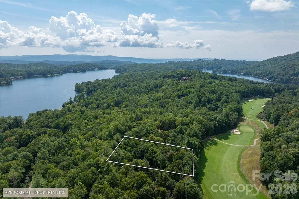 575 Seminole Way Lake Toxaway, NC 28747