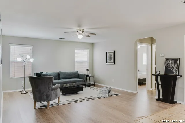 3607 Friendly Acres Schertz, TX 78154
