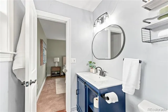 1554 S Flower Court Denver, CO 80232