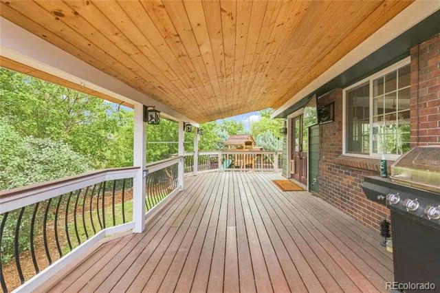 1554 S Flower Court Denver, CO 80232