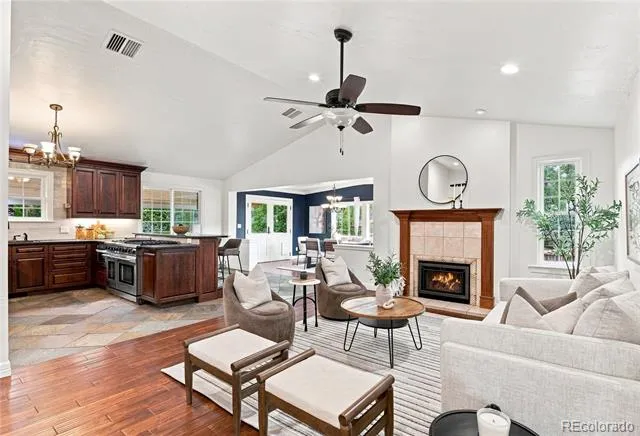 1554 S Flower Court Denver, CO 80232