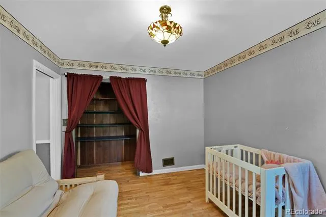1620 W Boulder Street Colorado Springs, CO 80904