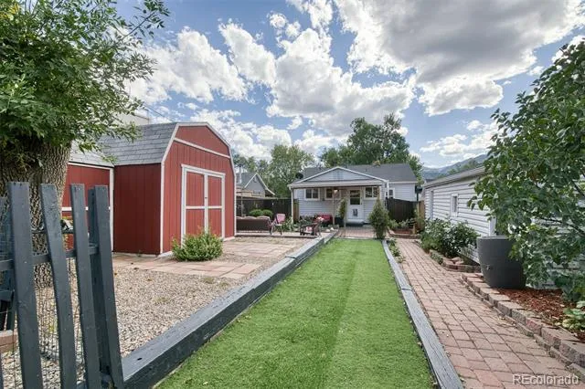 1620 W Boulder Street Colorado Springs, CO 80904