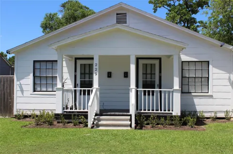 229 Neyland Street #A