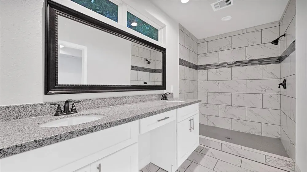 3541 Rebecca Street Houston, TX 77021
