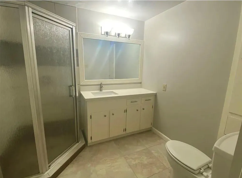 102 Mulberry Street Lake Jackson, TX 77566