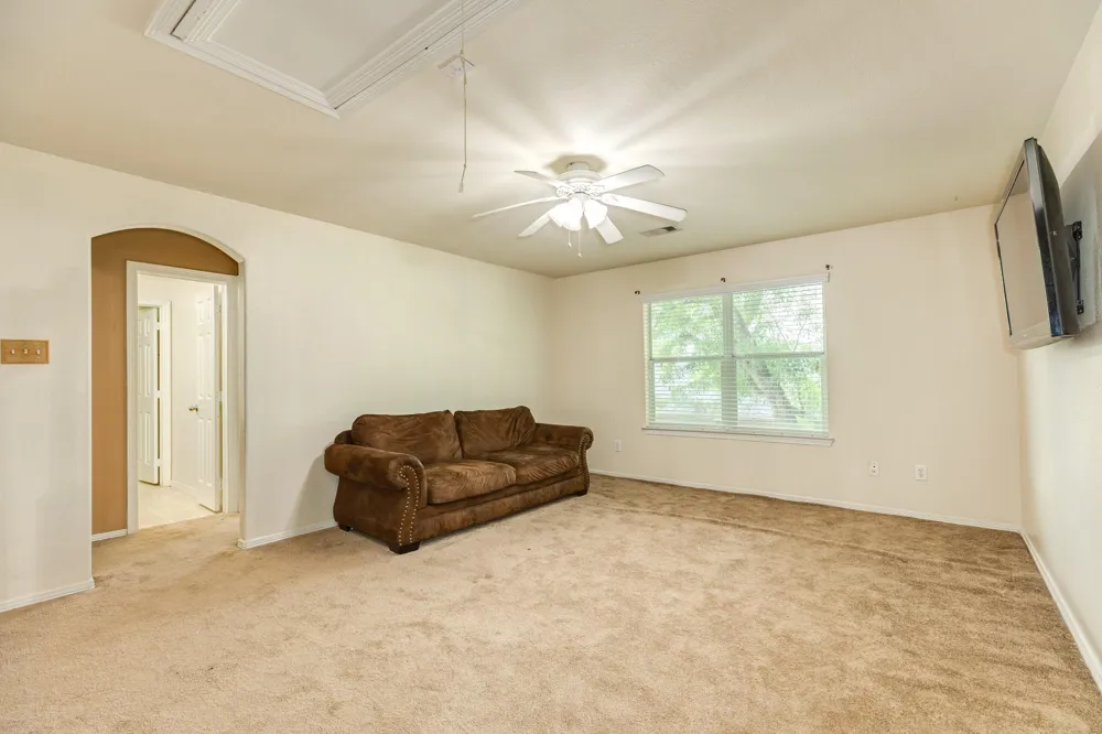 201 Golden Oak Drive Texas City, TX 77591