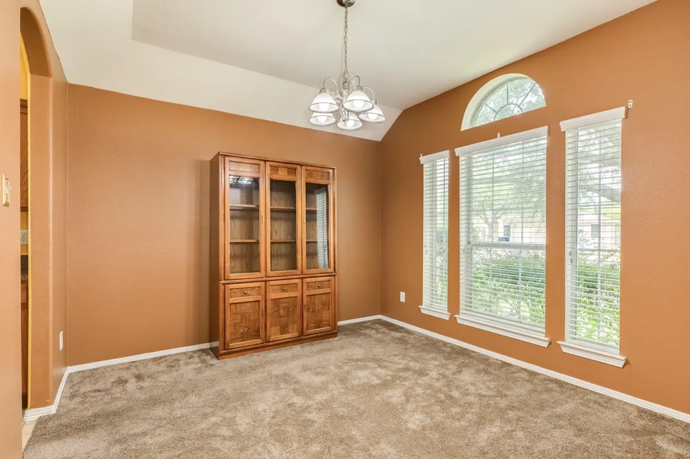 201 Golden Oak Drive Texas City, TX 77591