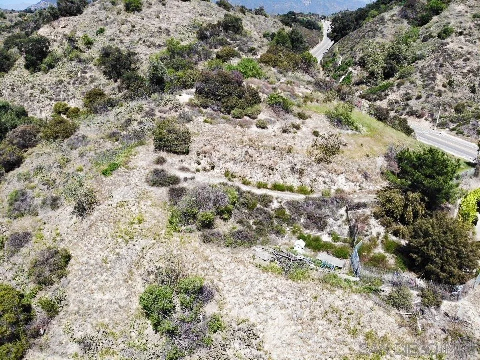 16 Esperanza Drive La Verne, CA 91750