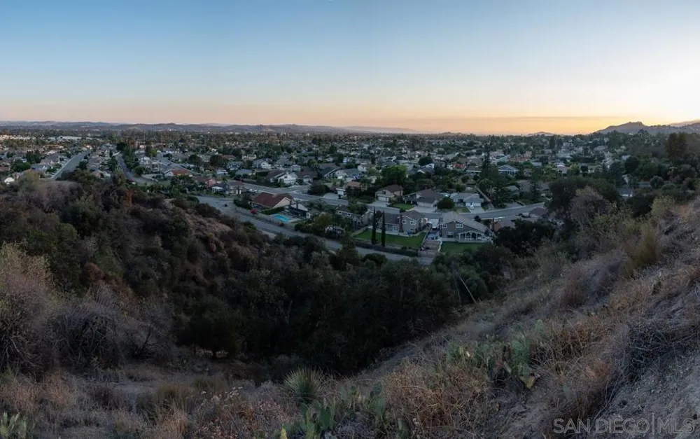 16 Esperanza Drive La Verne, CA 91750