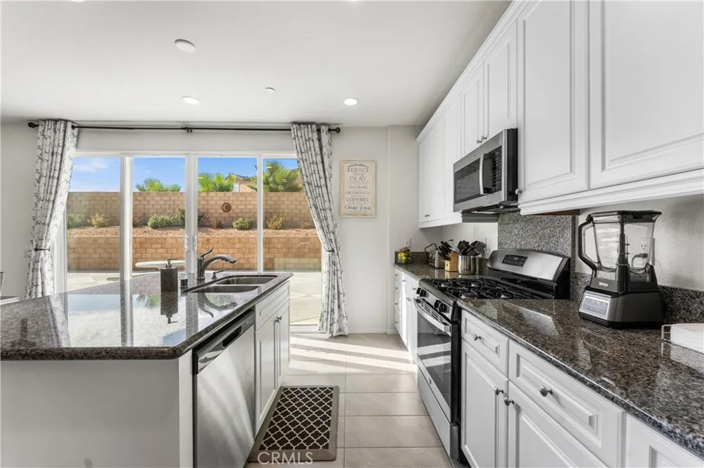 6550 Campbell Palmdale, CA 93552