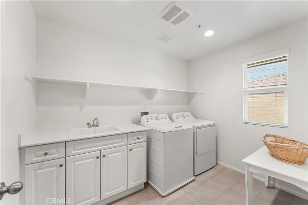 6550 Campbell Palmdale, CA 93552