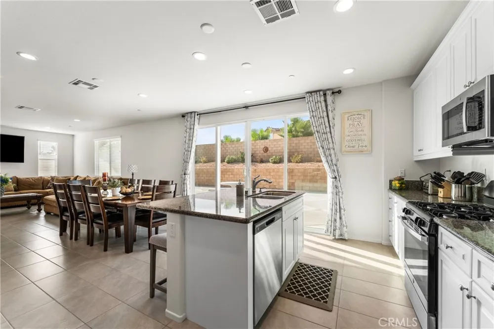 6550 Campbell Palmdale, CA 93552