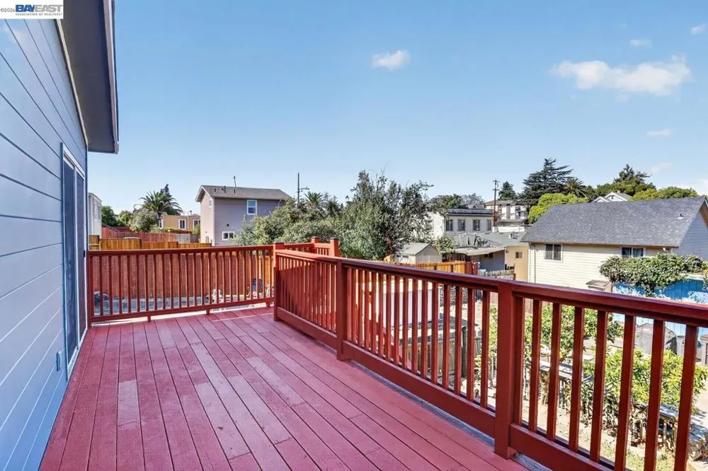 2244 E 20Th St Oakland, CA 94606