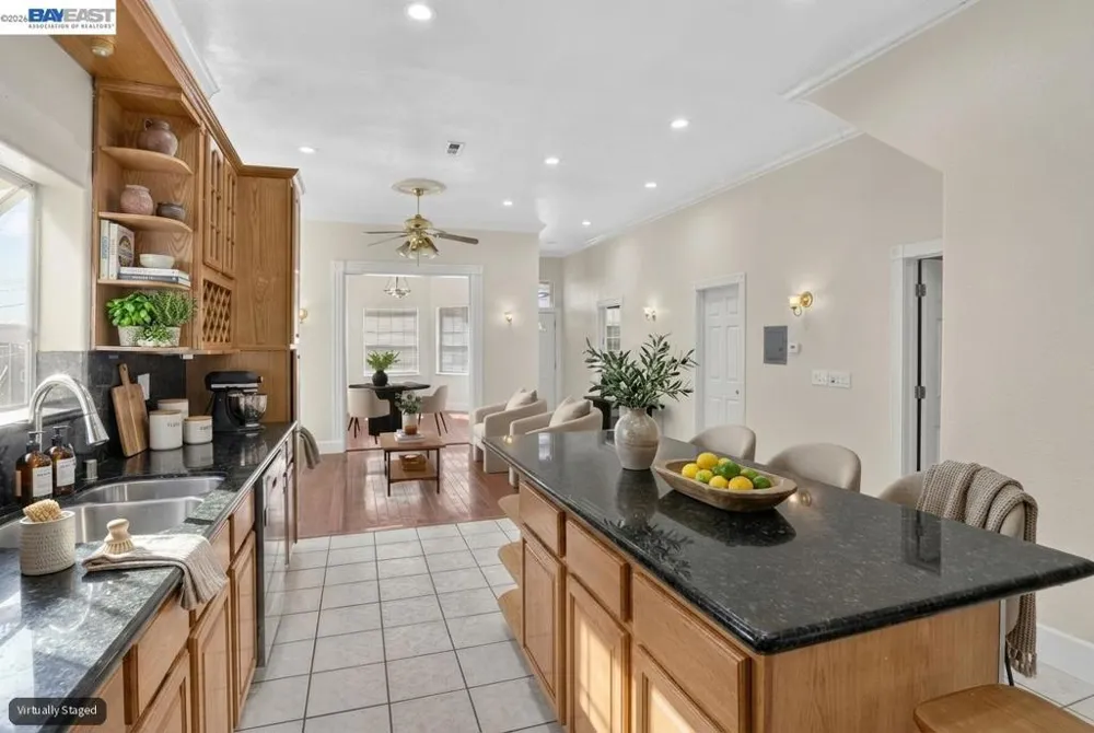 2244 E 20Th St Oakland, CA 94606