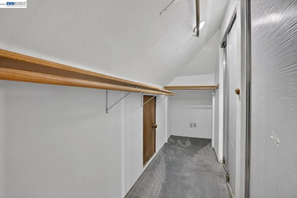 2244 E 20Th St Oakland, CA 94606