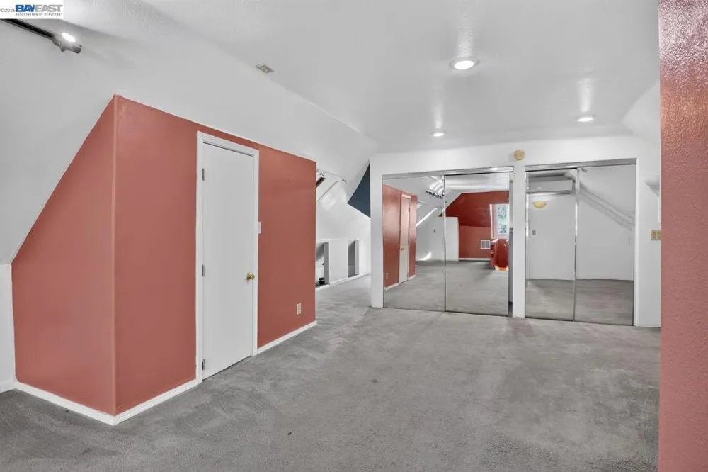 2244 E 20Th St Oakland, CA 94606