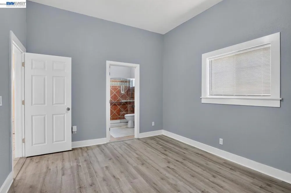 2244 E 20Th St Oakland, CA 94606