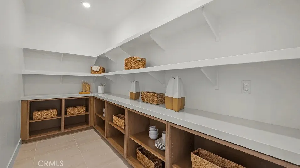 710 Ledgestone Drive Santa Paula, CA 93060