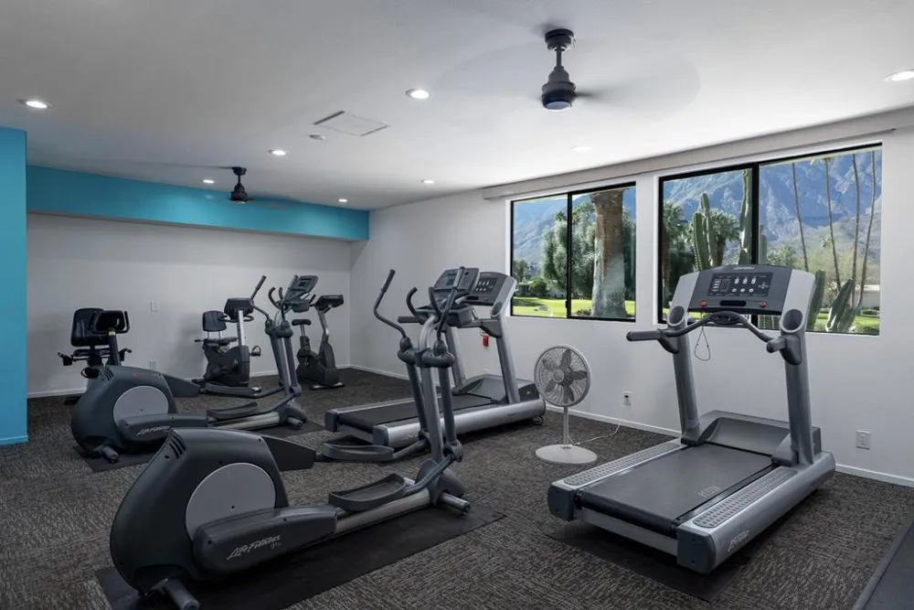 2321 S Madrona Drive Palm Springs, CA 92264