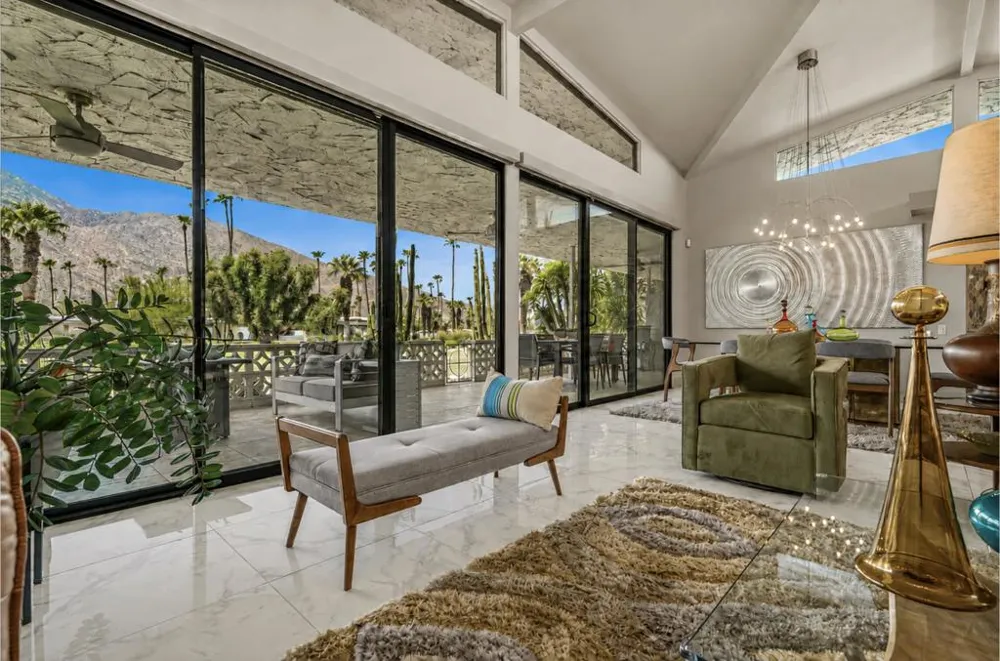 2321 S Madrona Drive Palm Springs, CA 92264