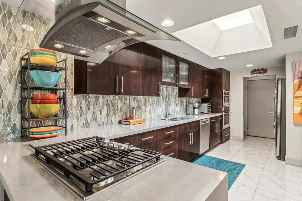 2321 S Madrona Drive Palm Springs, CA 92264