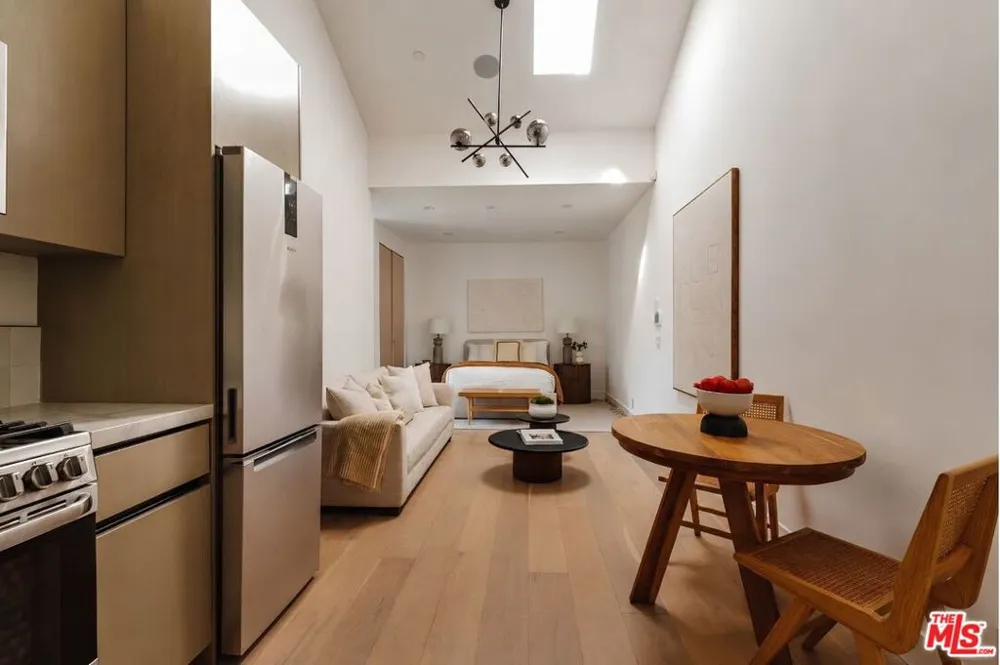 12906 Rubens Avenue Los Angeles, CA 90066