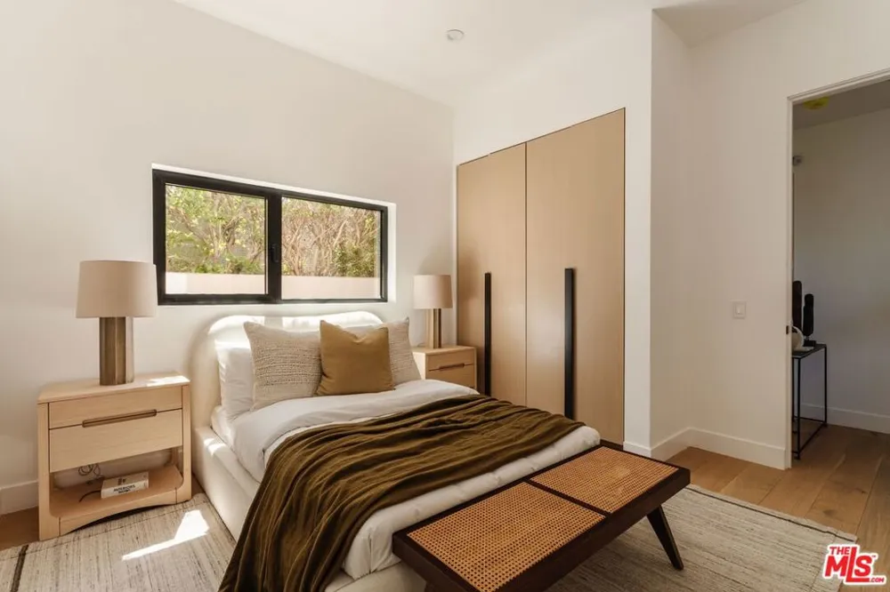 12906 Rubens Avenue Los Angeles, CA 90066
