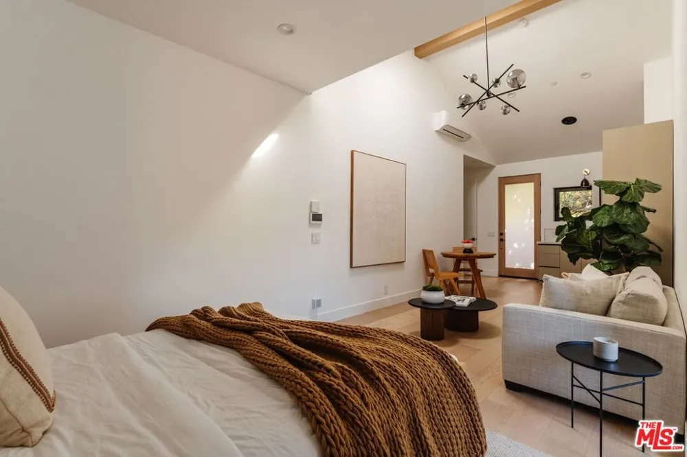 12906 Rubens Avenue Los Angeles, CA 90066