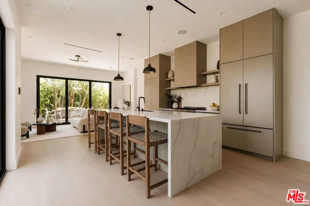 12906 Rubens Avenue Los Angeles, CA 90066