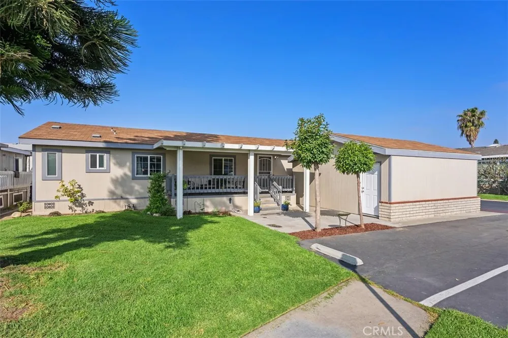 5815 E La Palma Ave Avenue E #302 Anaheim, CA 92807