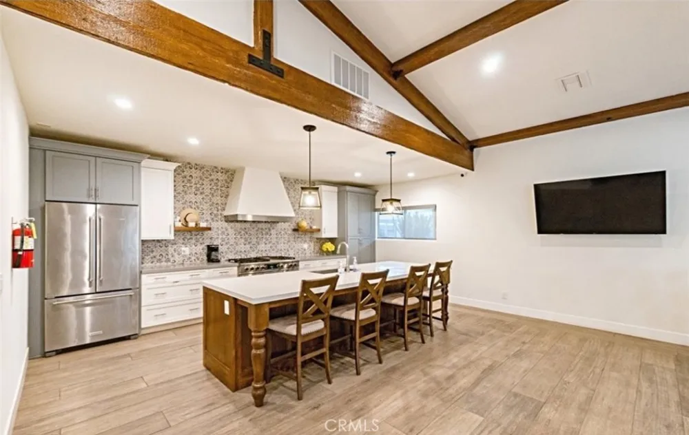 5815 E La Palma Ave Avenue E #302 Anaheim, CA 92807