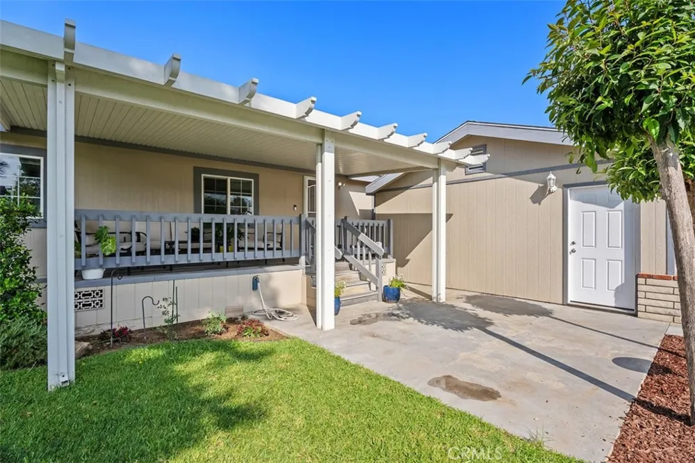 5815 E La Palma Ave Avenue E #302 Anaheim, CA 92807