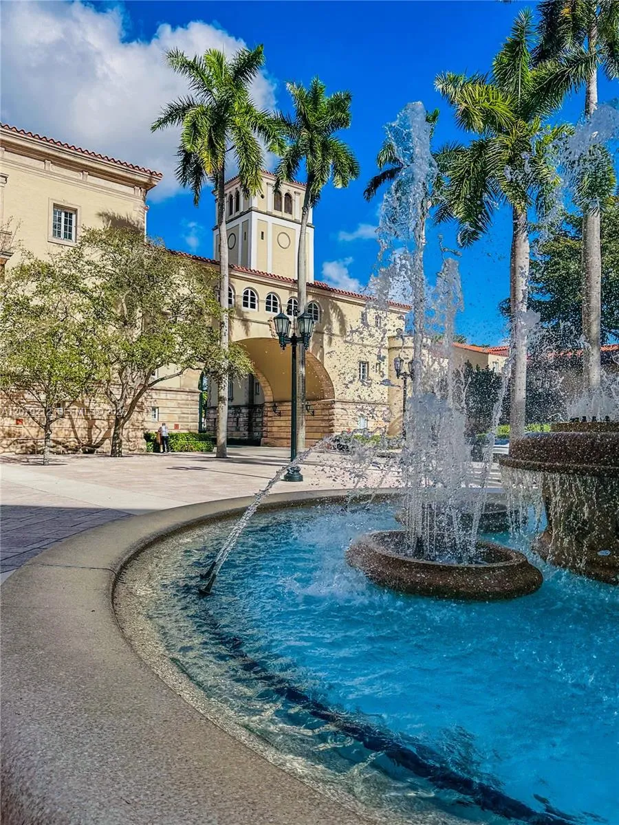 888 S Douglas Rd #1512 Coral Gables, FL 33134
