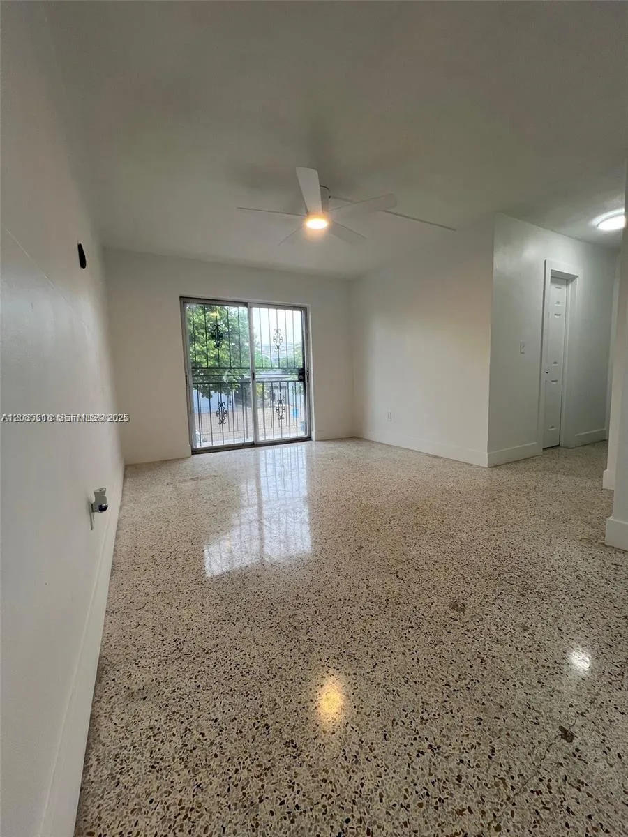 1619 NW 1st St #4 Miami, FL 33125