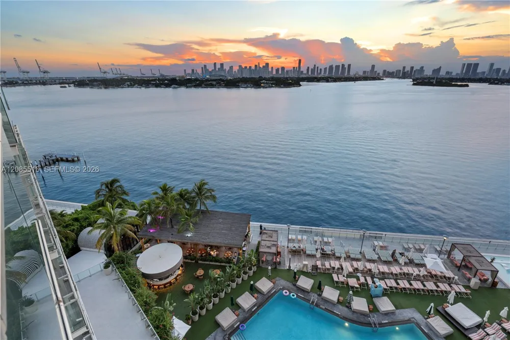 1100 West Ave #1020 Miami Beach, FL 33139