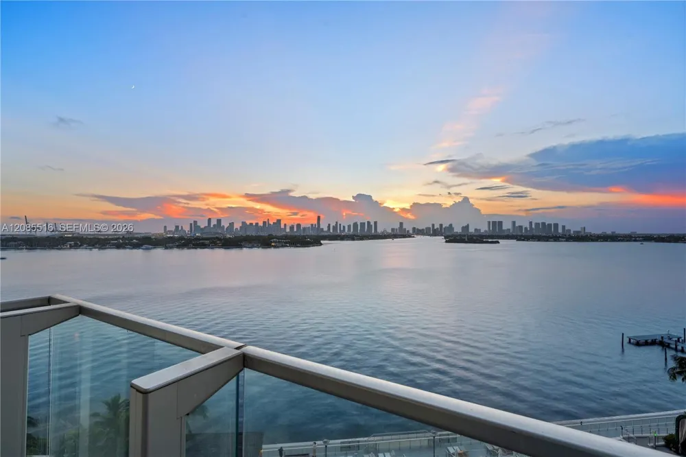 1100 West Ave #1020 Miami Beach, FL 33139