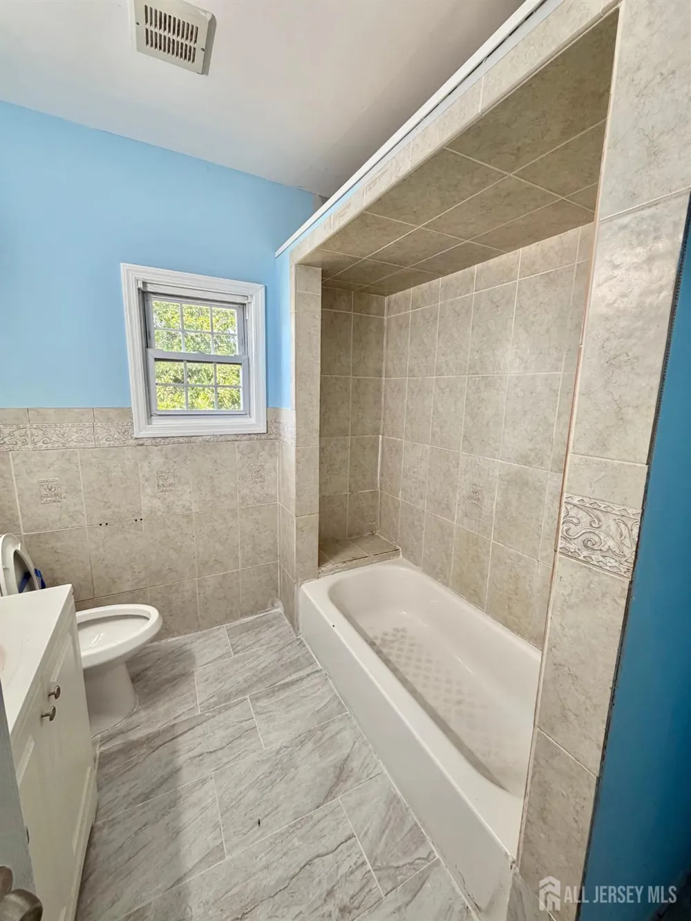 40-42 Raymond Terrace Elizabeth, NJ 07208