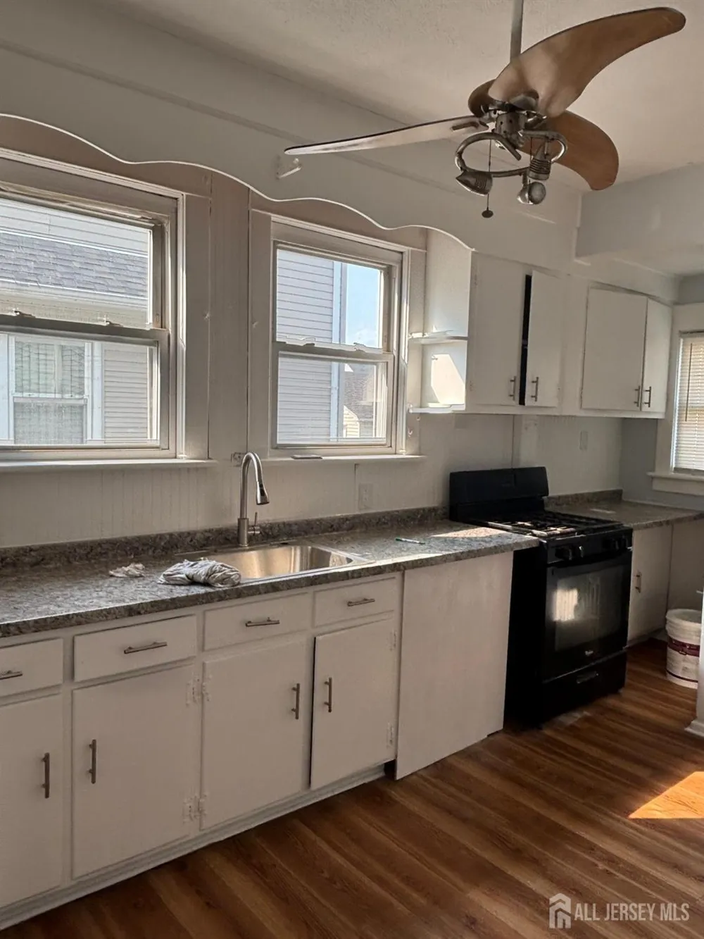 104 Lincoln Avenue Carteret, NJ 07008