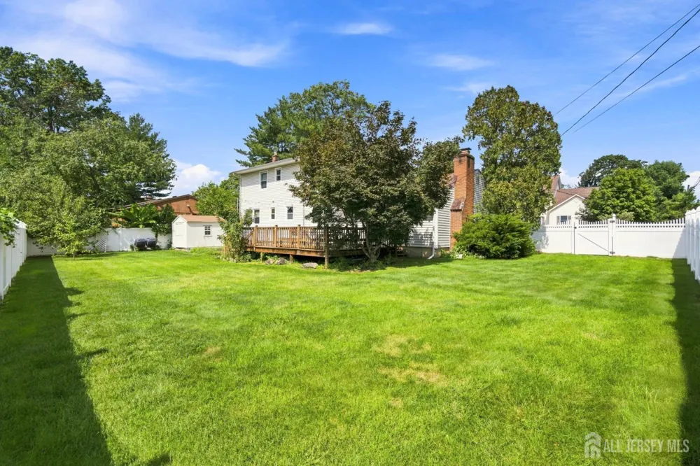 19 Ballo Place Edison, NJ 08820