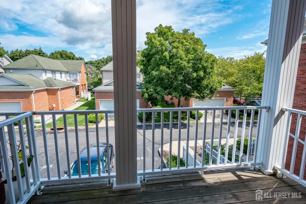 50 Central Square Park Metuchen, NJ 08840