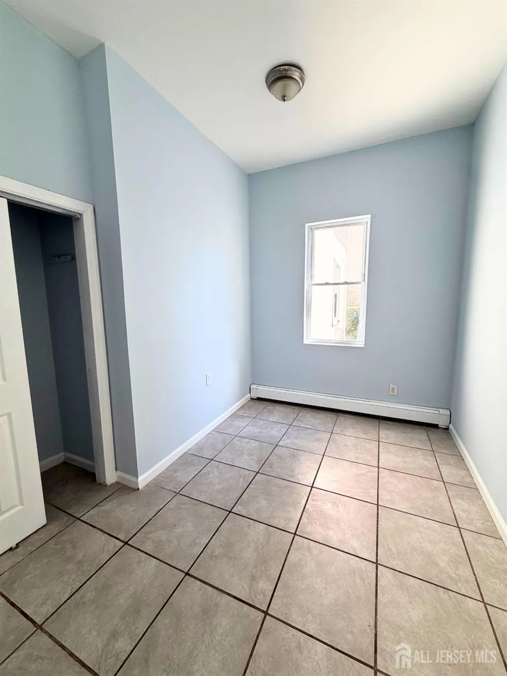 410-412 1st Avenue #1 Elizabeth, NJ 07206
