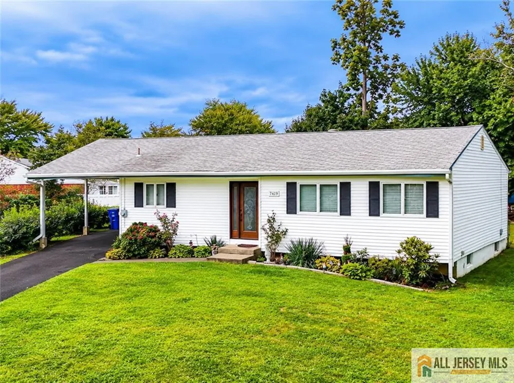 19 Purdue Road Old Bridge, NJ 08859