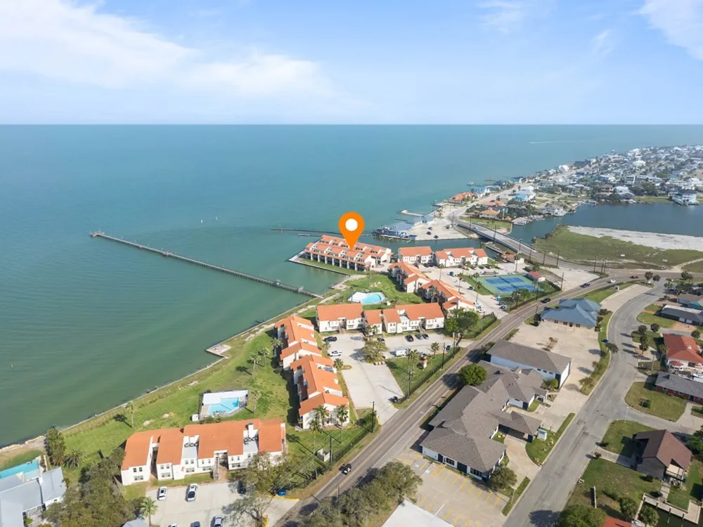 620 S Fulton Beach Road #306 Rockport, TX 78382