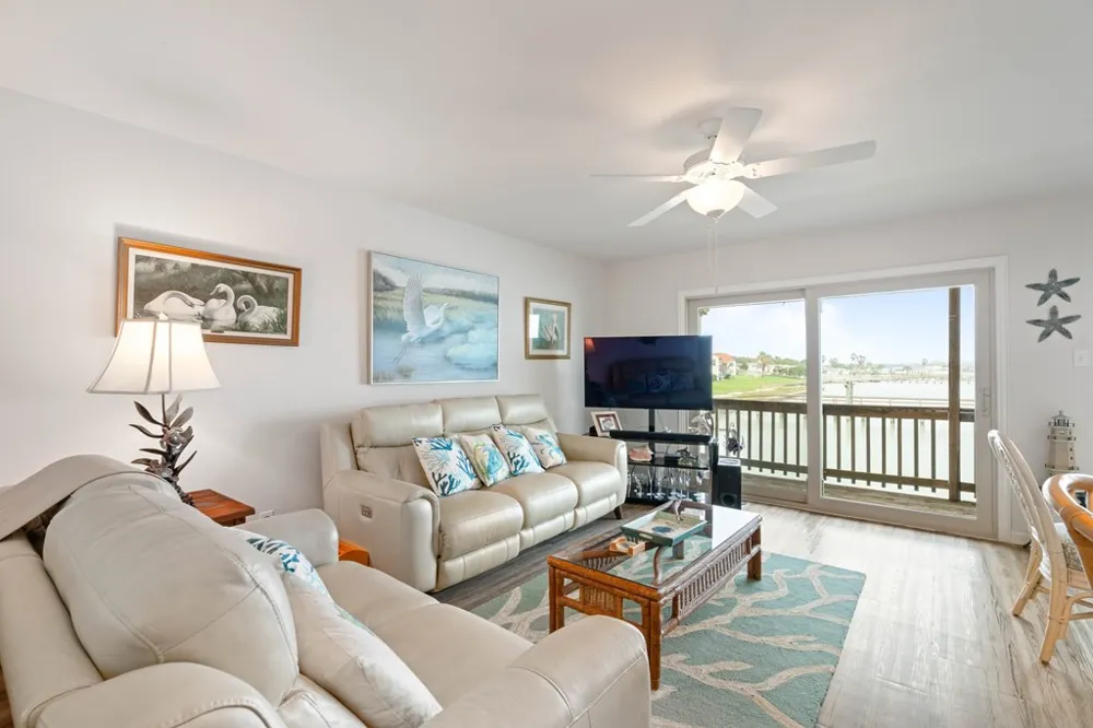 620 S Fulton Beach Road #306 Rockport, TX 78382