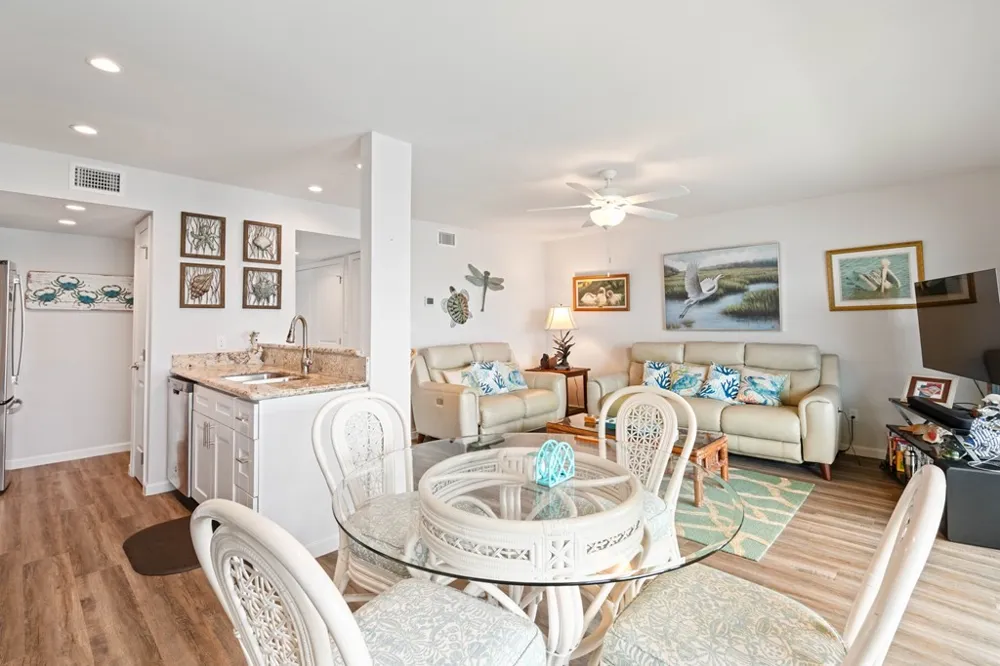 620 S Fulton Beach Road #306 Rockport, TX 78382